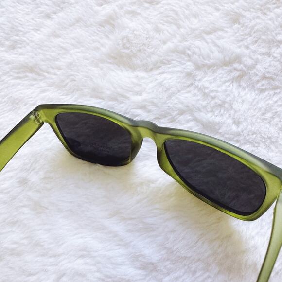 Lola Green Polycarbonate Sunglasses - Picture 8 of 12